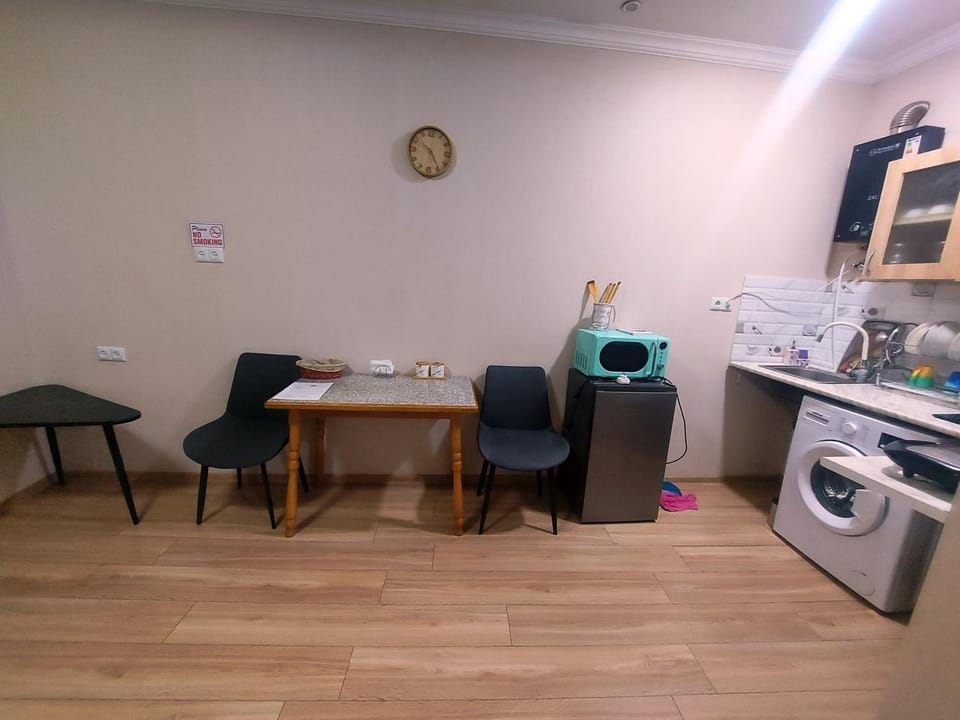 Dining area, Dinner