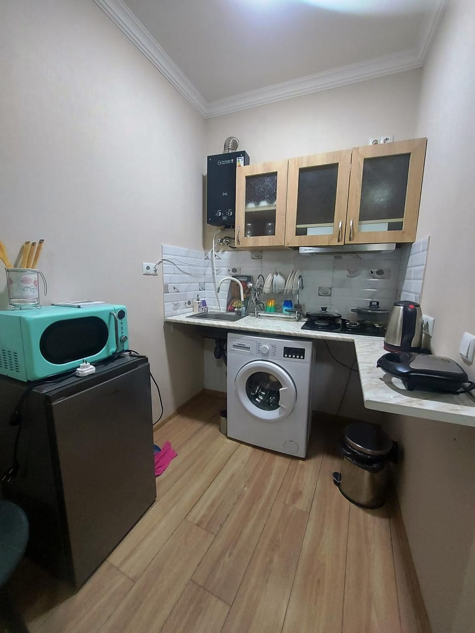 Kitchen or kitchenette, kitchen, kitchen