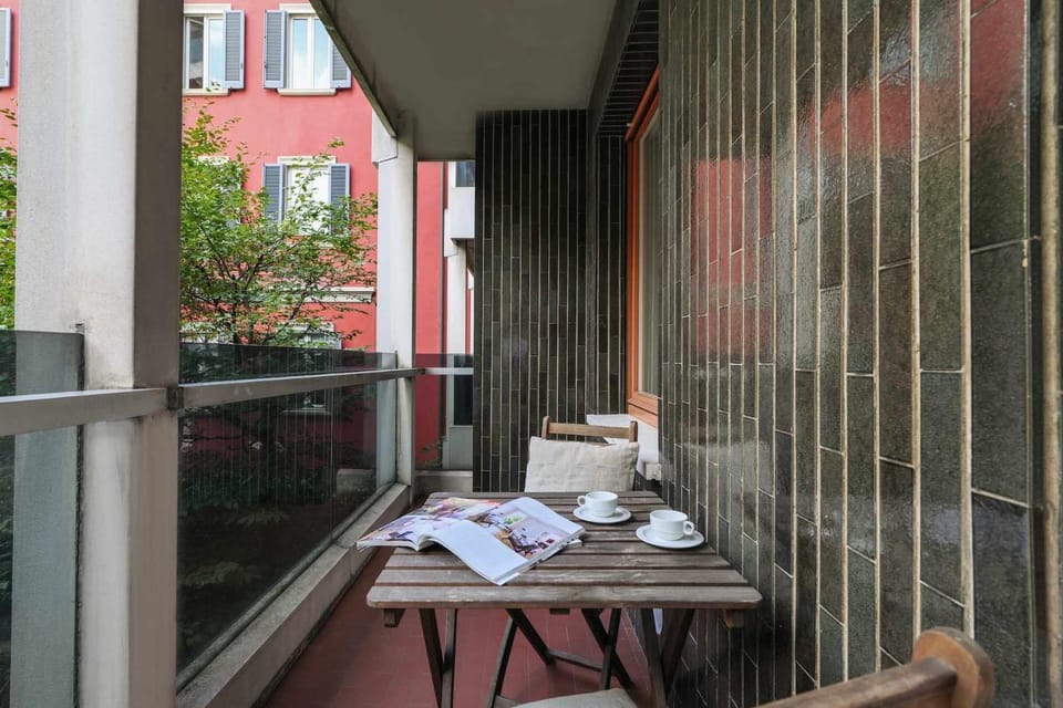 Contempora - Elvezia Park - 1bed, 1bath with balcony - E15 Apartment in Milan
