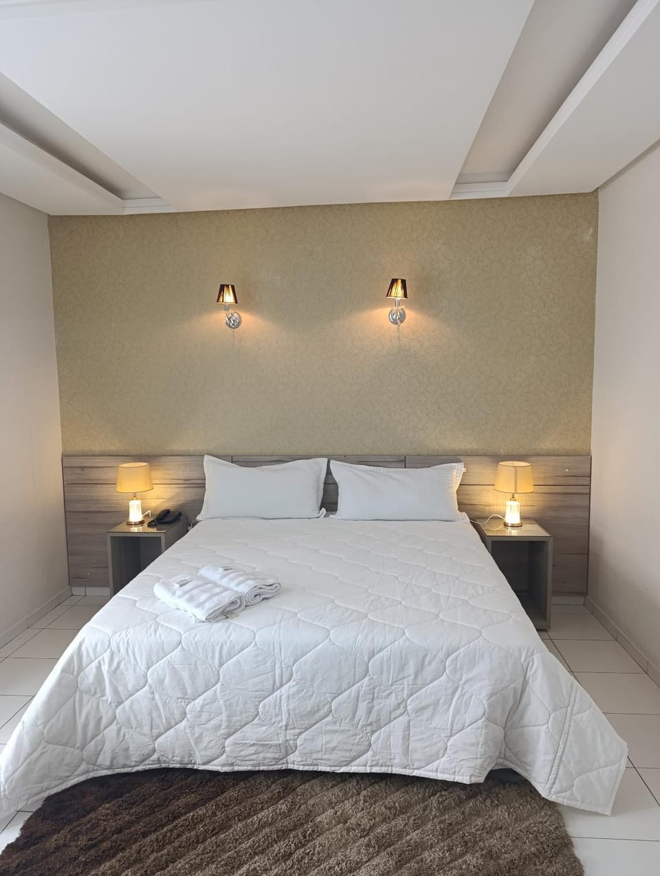 Bed, Photo of the whole room, Bedroom, Breakfast