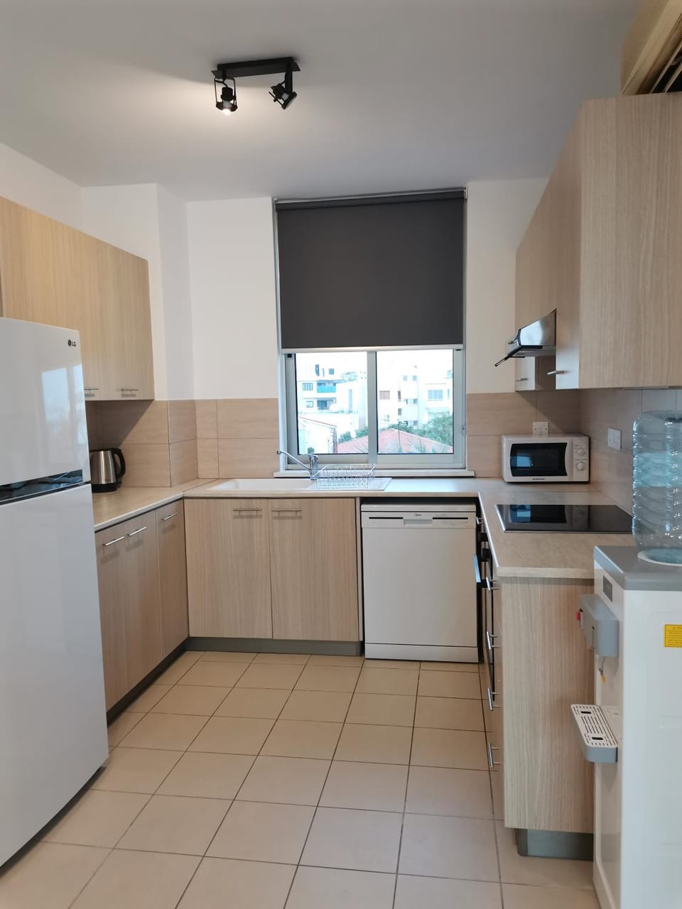 Kitchen or kitchenette, dishwasher, minibar, pet friendly, stove, toaster
