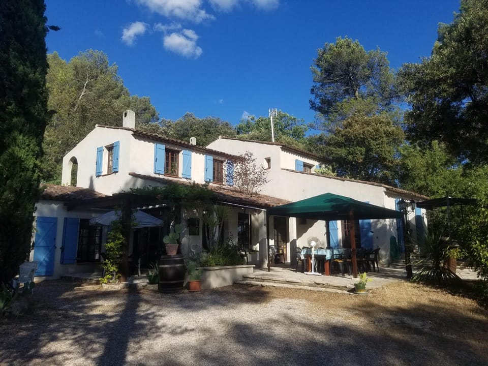 Grande maison avec piscine House in Lorgues