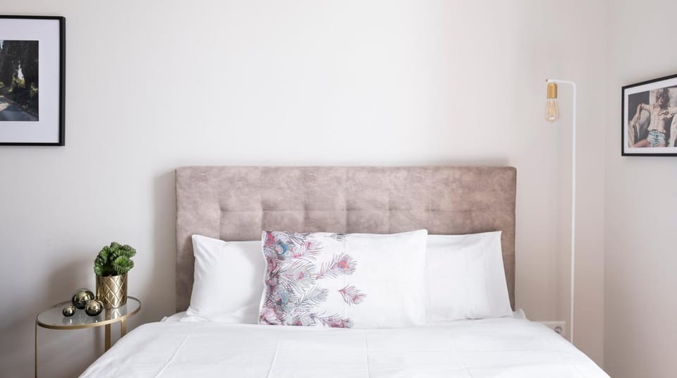 Bed, Decorative detail, Bedroom
