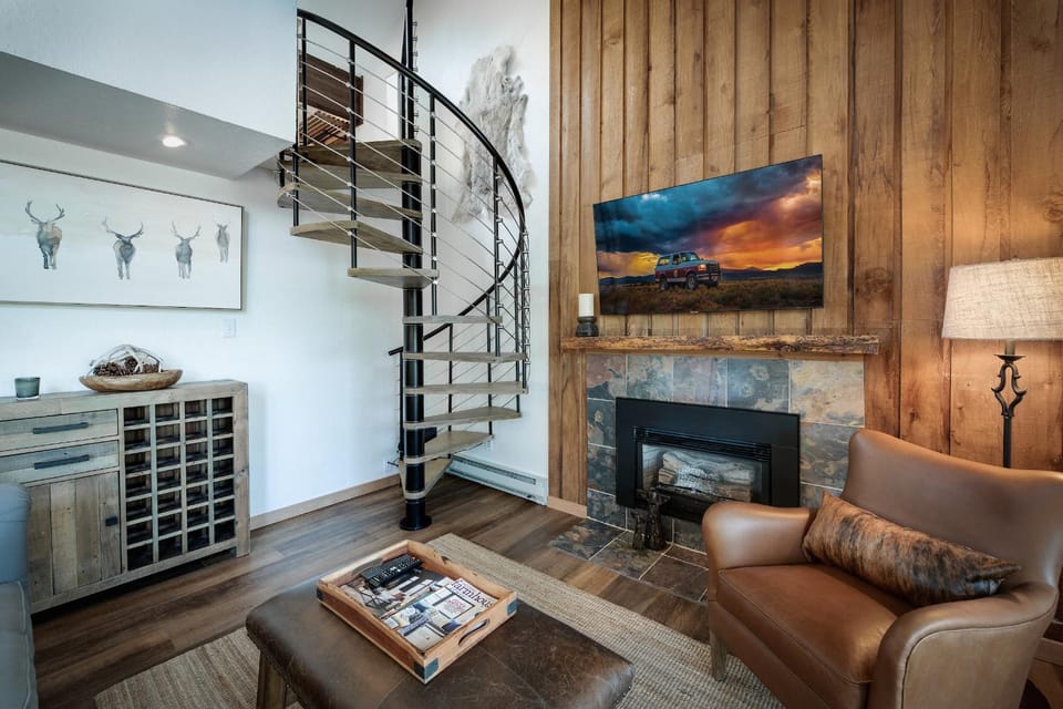 Inner Circle Serenity Condo: Great Breck Location Apartment in Breckenridge