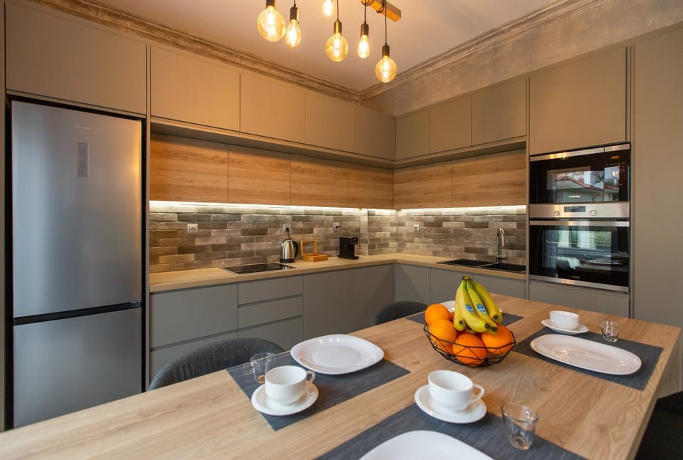 Dining area, Breakfast
