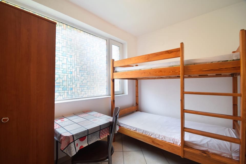 Bed, Other, Other, Other, Photo of the whole room, Seating area, Bedroom, bunk bed