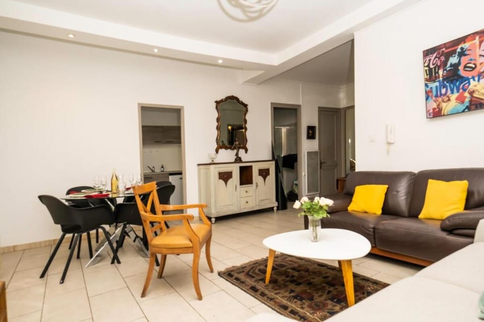 "Belle Étape" Meublé Tourisme 3* AC, Pkg optionnel Apartment in Béziers