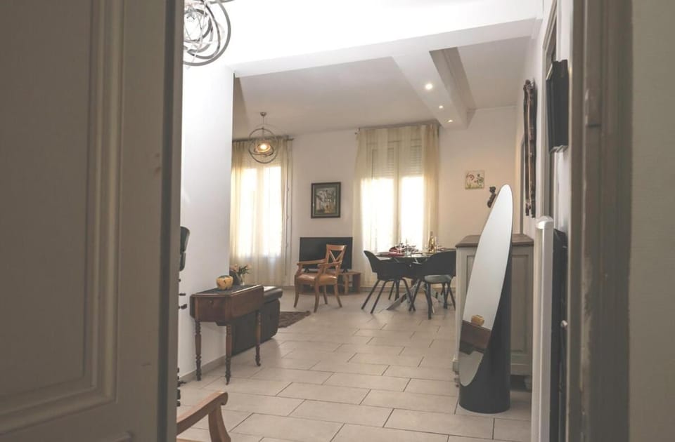 "Belle Étape" Meublé Tourisme 3* AC, Pkg optionnel Apartment in Béziers