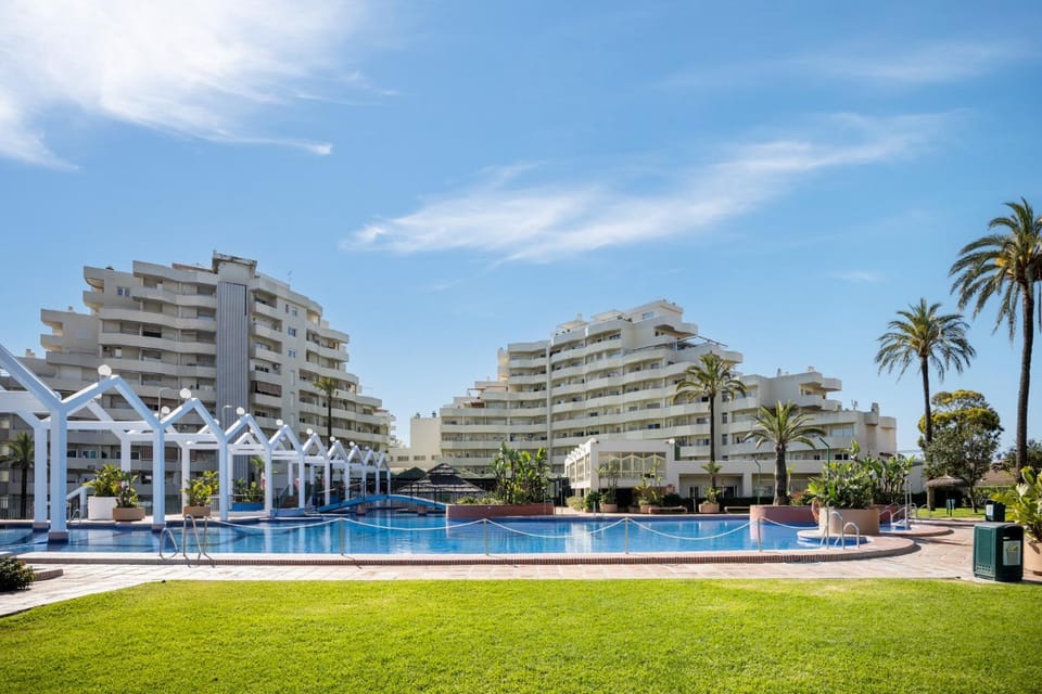 BenalBeach Apartments by Alfresco Stays Apartment in Benalmadena