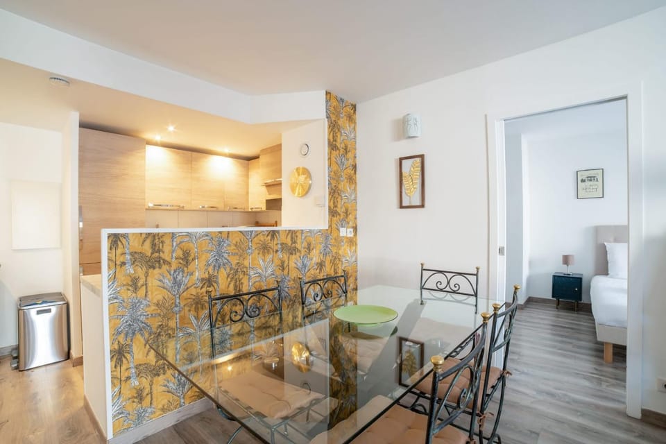 Bright 66m At 600m From The Center Of Cannes Apartment in Cannes