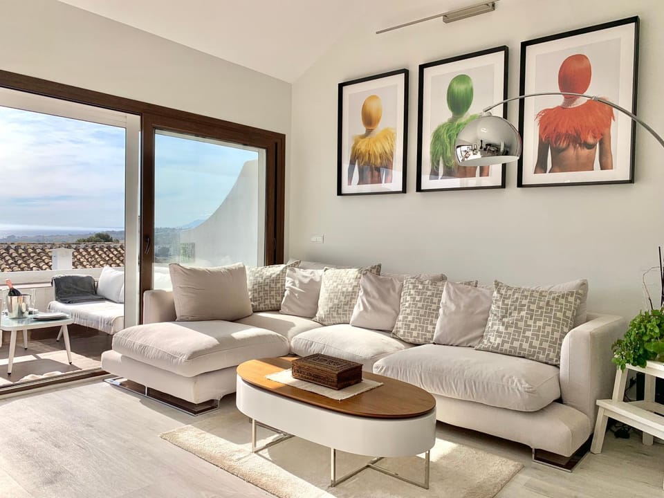 Lounge or bar