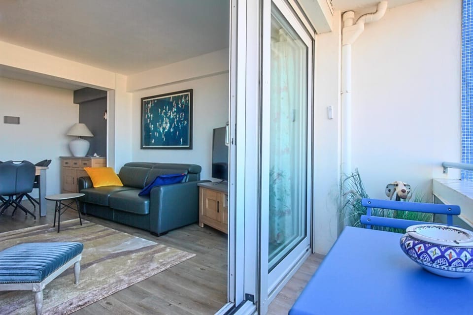 Summer, Balcony/Terrace, Living room, Sea view