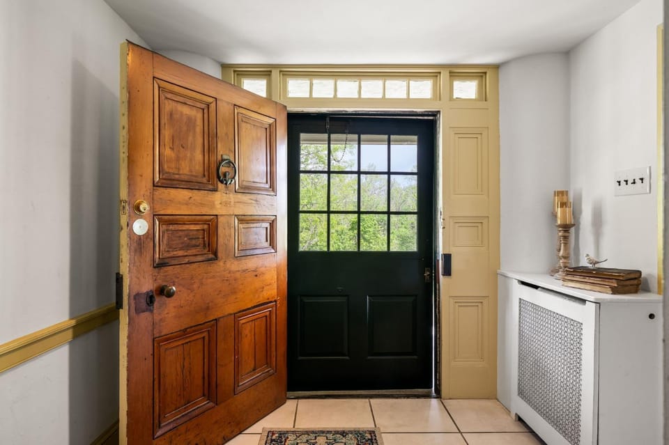 Downingtown Manor - 1900s Farmhouse with Creek Views House in Downingtown