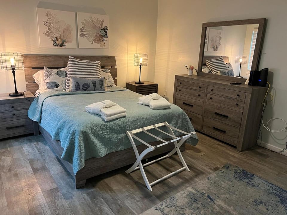 Mid-Island Retreat | Pool | Beach Gear | Pets OK House in Hilton Head Island
