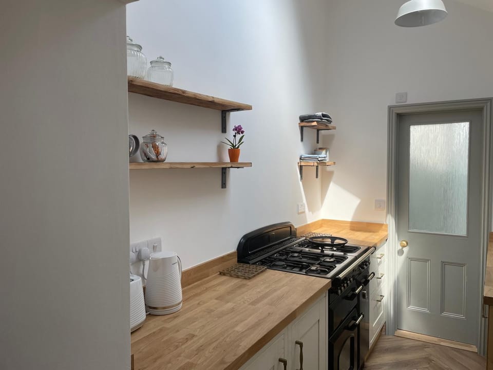 Peaceful period cottage in central location House in Penzance