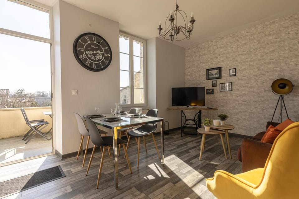 Maison avec Jardin "Côté Vintage" Apartment in Jonzac