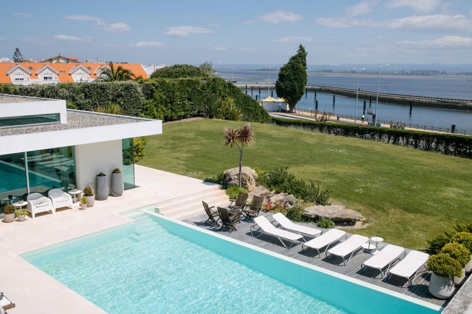 Garden, Balcony/Terrace, Pool view, Swimming pool