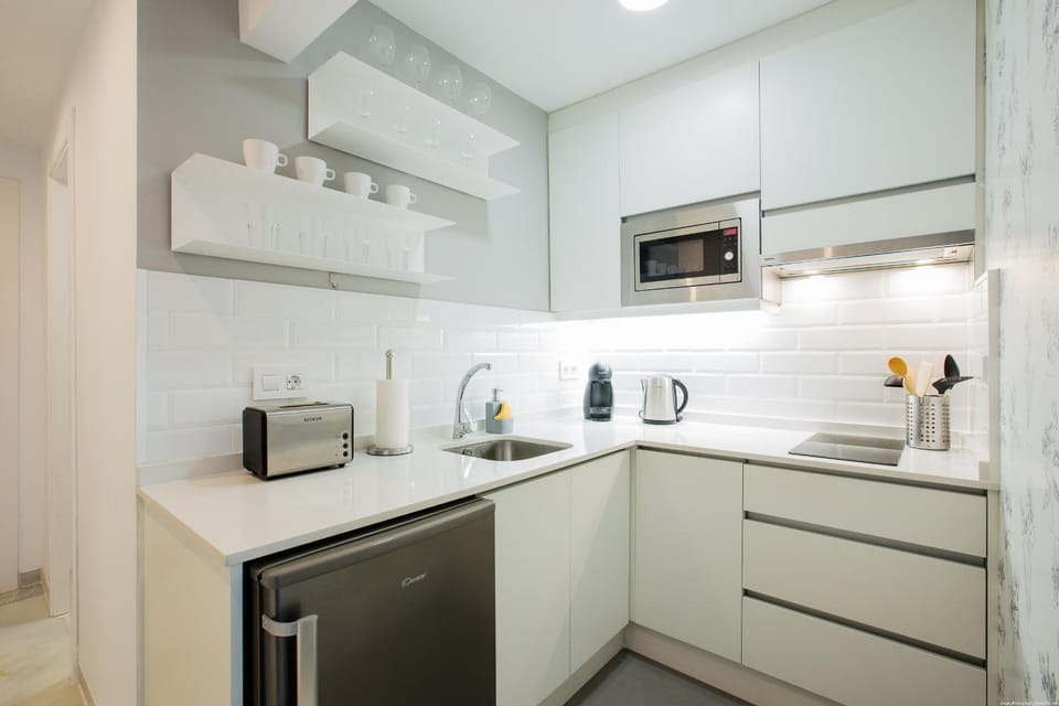 Coffee/tea facilities, Breakfast, stove, toaster, kitchen