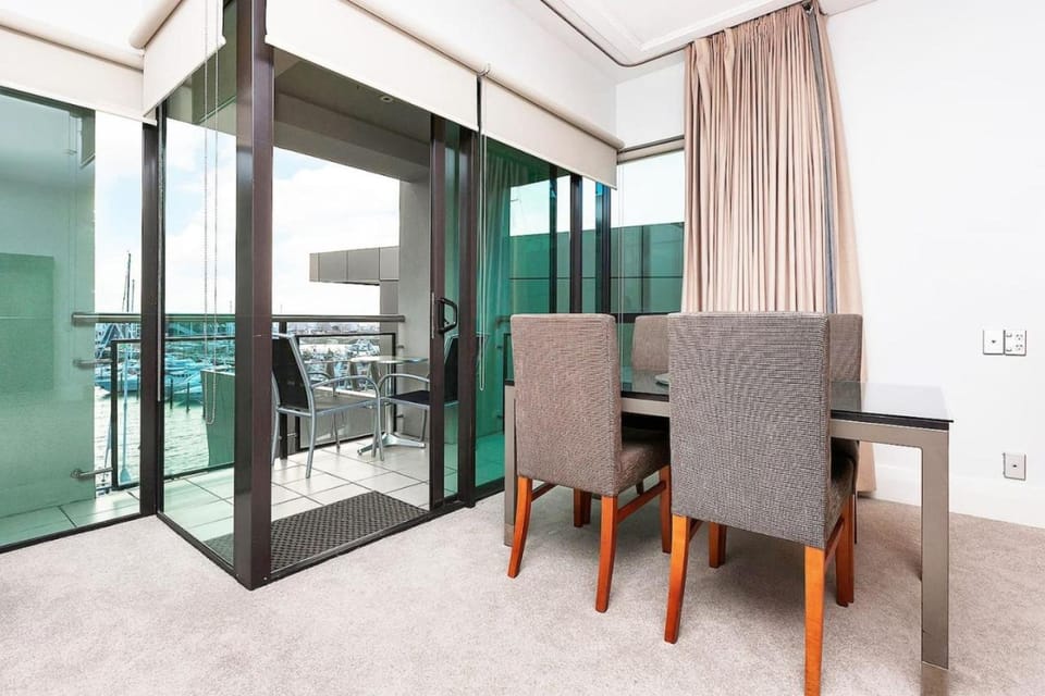 QV Stays Central Viaduct Harbour Apartment Apartment in Auckland