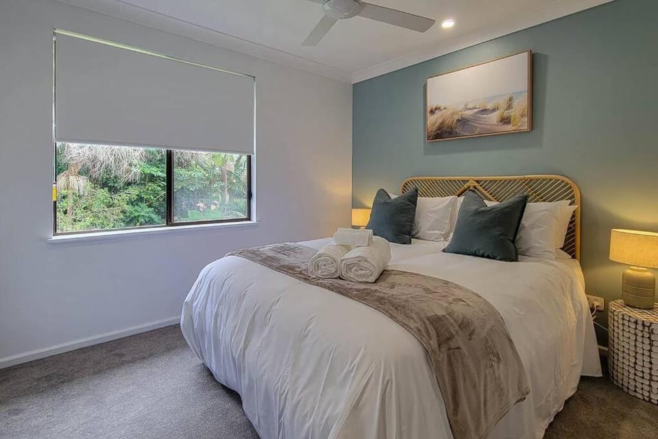 Coastal 3-bedroom home close by the beach House in Port Macquarie