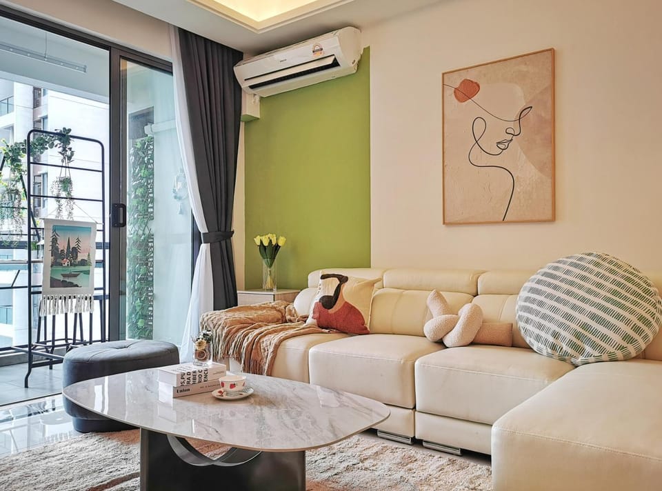 Living room, Seating area, air conditioner