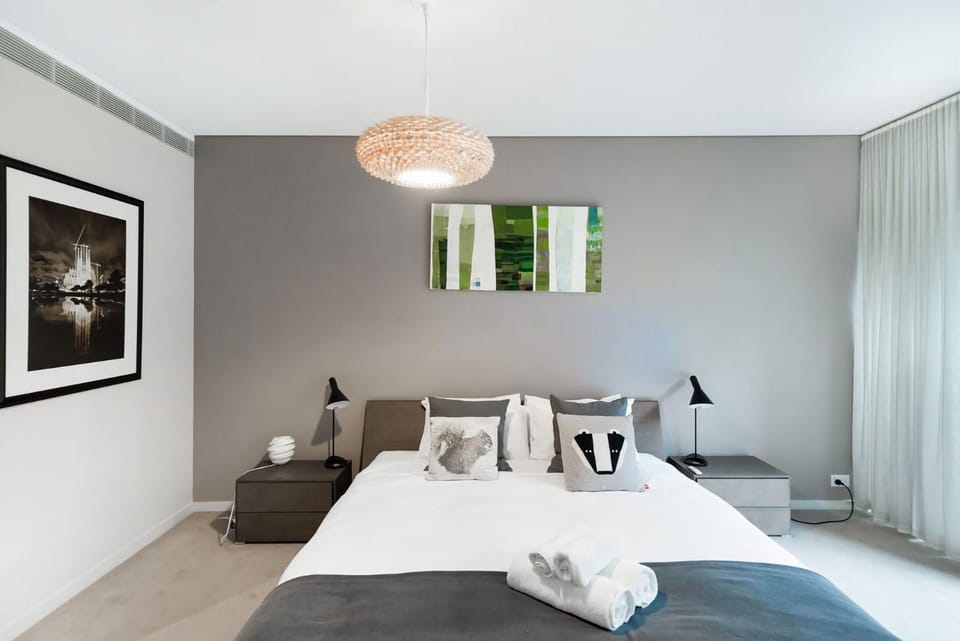 Leafy Inner City Apartment Camperdown Apartment in Sydney