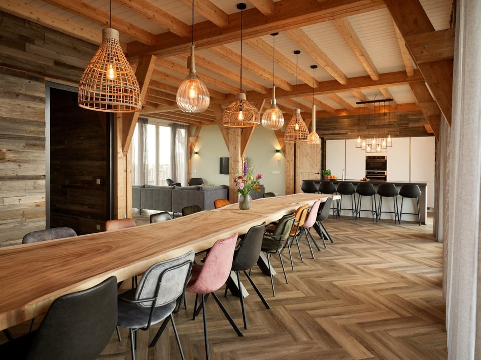 Living room, Seating area, Dining area, kitchen