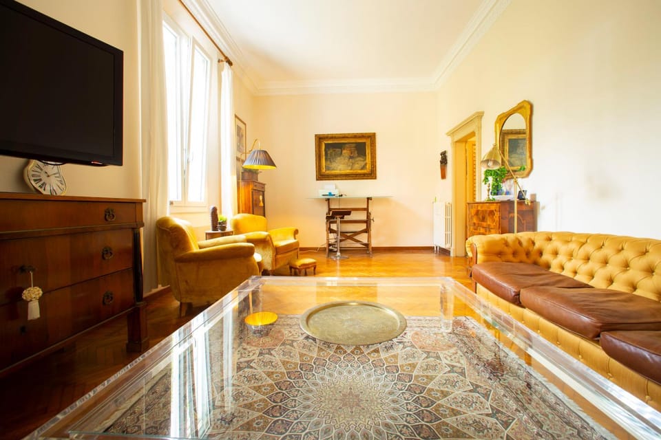 GetTheKey Alberti Apartment in Bologna
