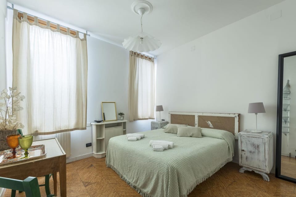 Tre Sestieri Terrace - CANAL VIEW 2024 Bed and Breakfast in San Marco