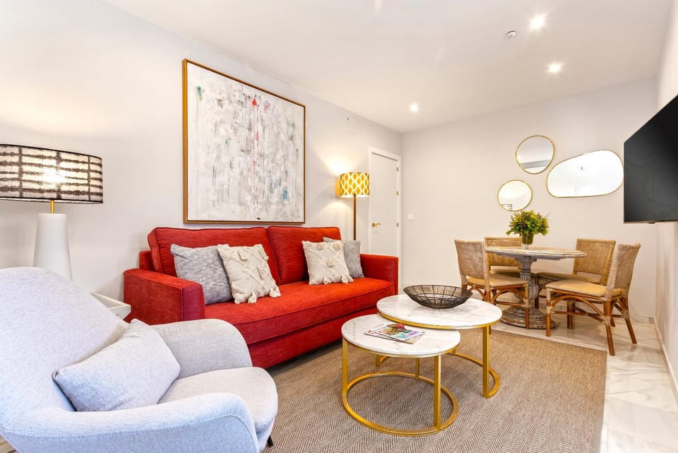 TV and multimedia, Living room, Dining area