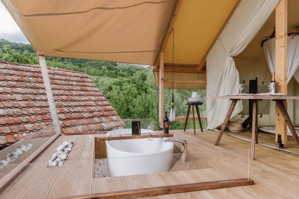 Balcony/Terrace, Bath