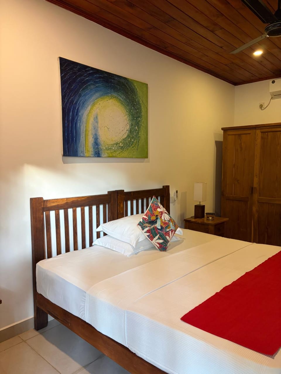 Jim's Beach Villas Hotel in Hikkaduwa