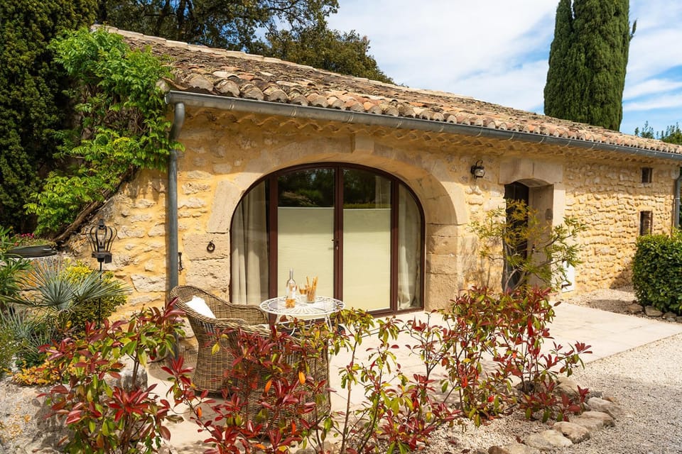 Property building, Garden, Garden view