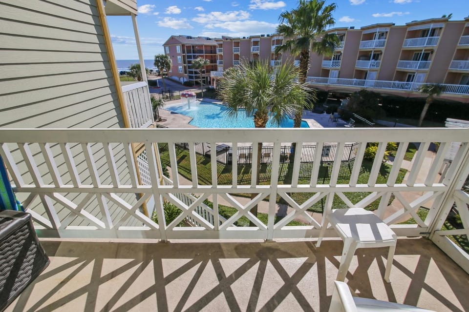 Victorian 3206-Relax by the Beach Apartment in Galveston Island