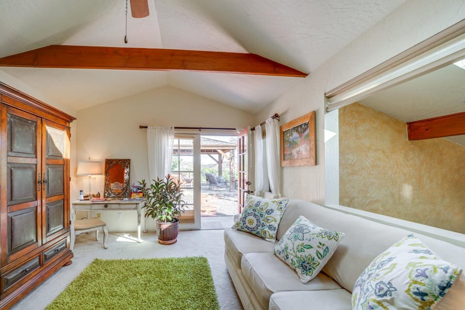 Vineyard Views & Sauna at Cornville Home! House in Cornville