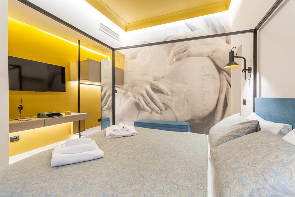 Bed, Bedroom