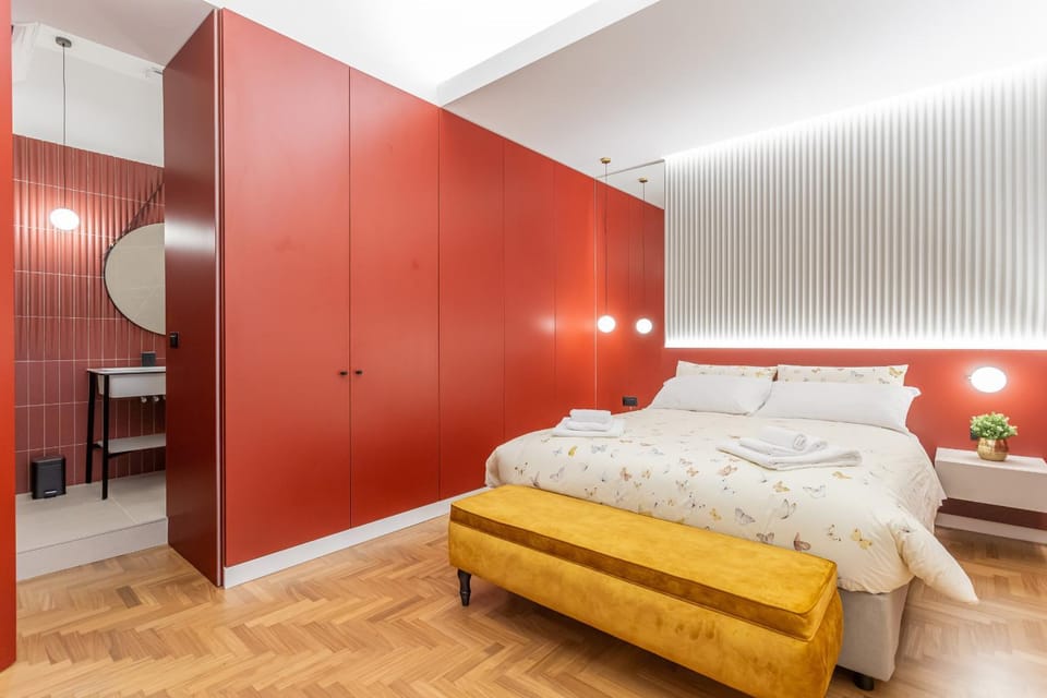 Bed, Bedroom