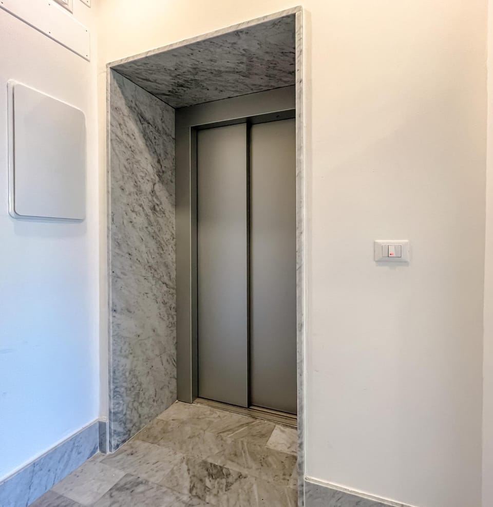 elevator