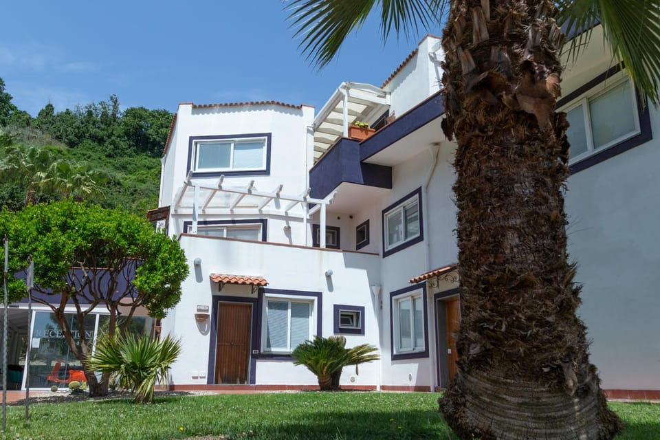 Property building, Garden