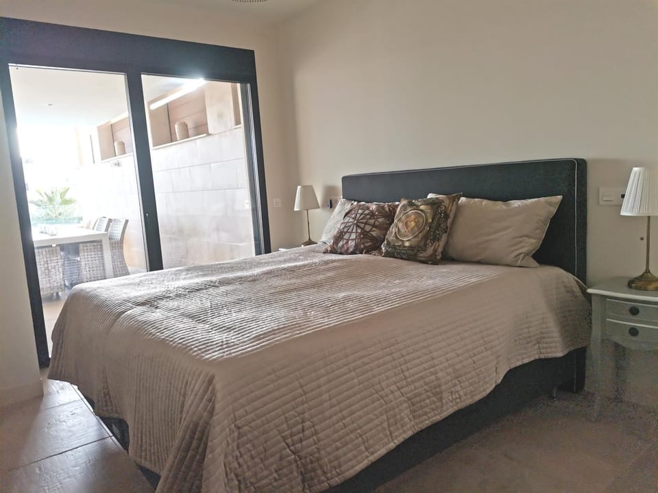 Living room, Bedroom