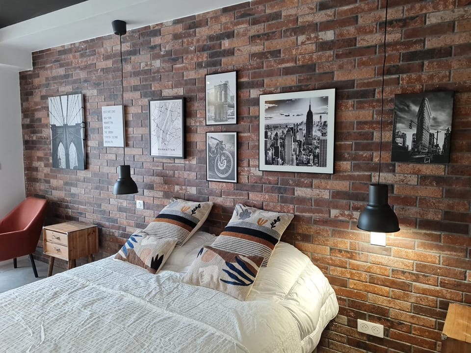 Bathroom, Photo of the whole room, Bedroom