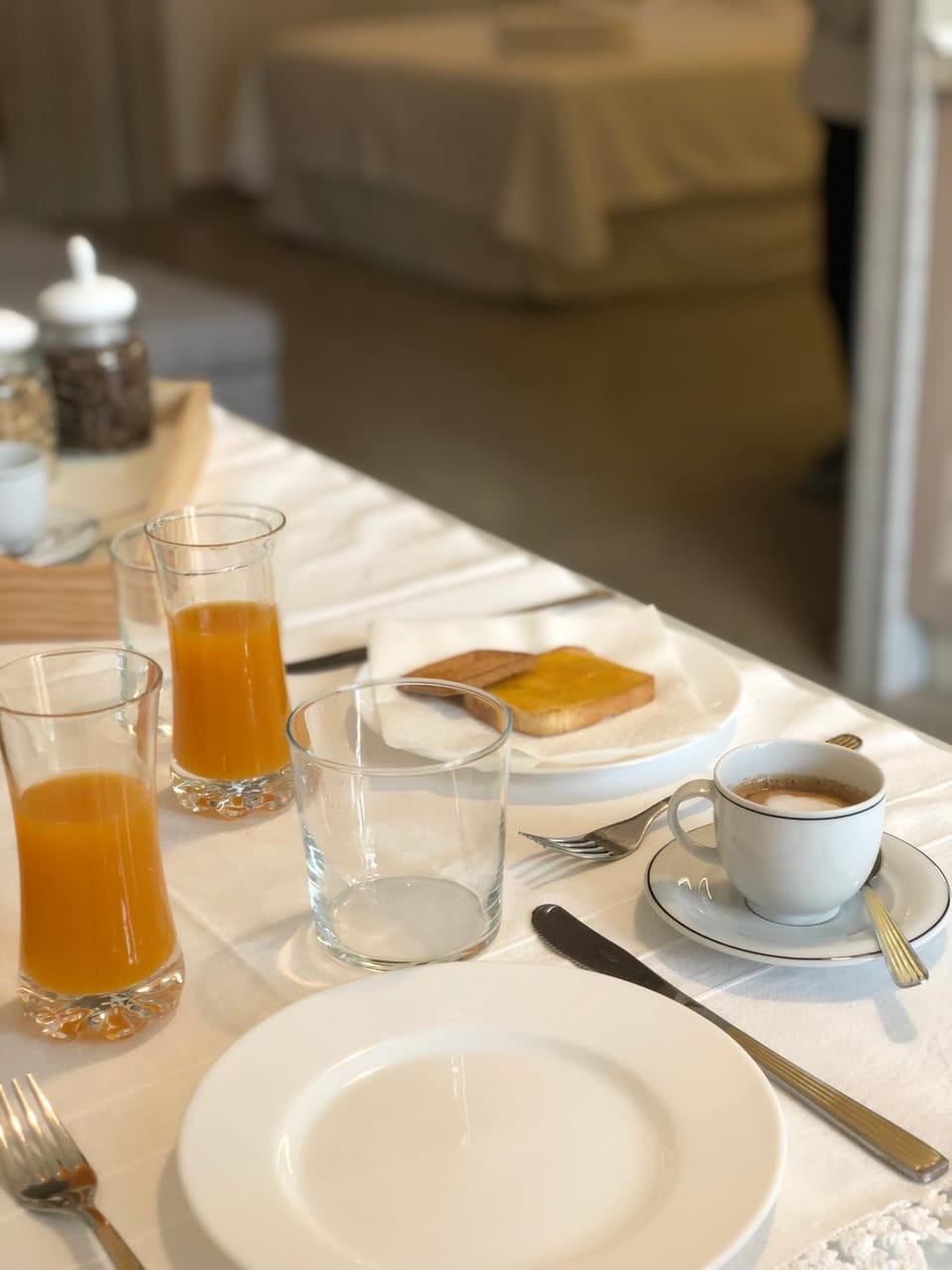 Food close-up, Food close-up, View (from property/room), View (from property/room), Photo of the whole room, Dining area, Breakfast, Breakfast, Buffet breakfast, Buffet breakfast, Italian breakfast, Italian breakfast, Lunch, Lunch, Drinks, Inner courtyard view