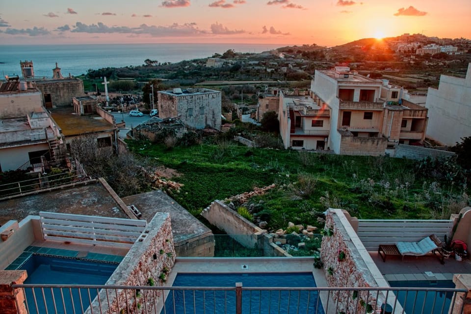Natural landscape, View (from property/room), Pool view, Sea view, Swimming pool, Sunset