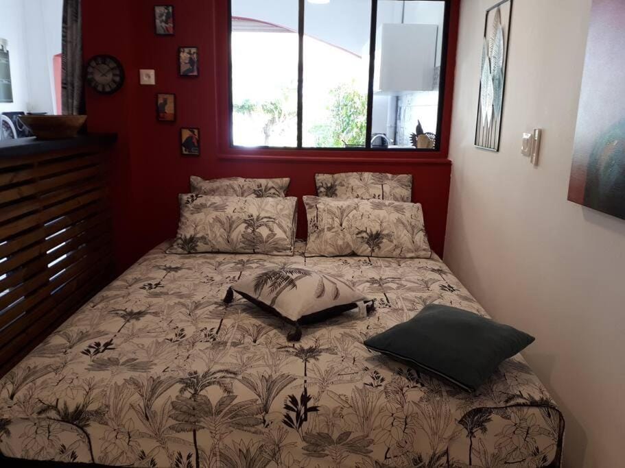 Studio L' Atelier de Tuscany Apartment in Grande-Terre, Guadeloupe