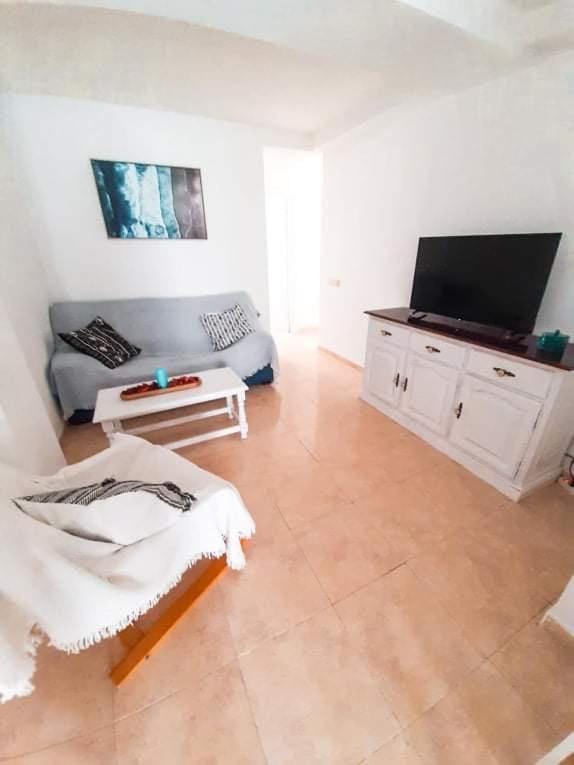 Communal lounge/ TV room, TV and multimedia