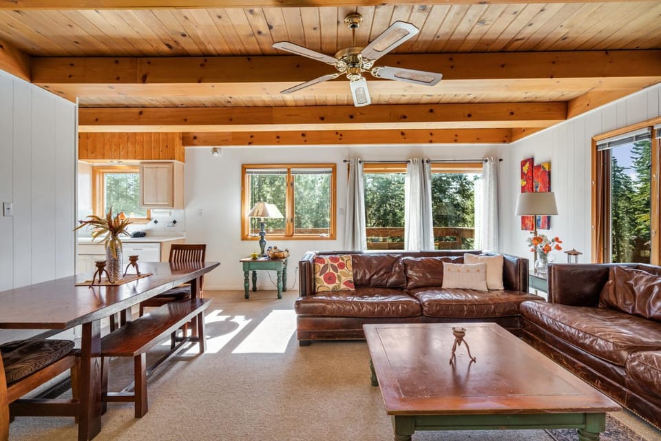 Mountain Getaway with Granny Unit, Dogs Ok #47 House in Bear Valley