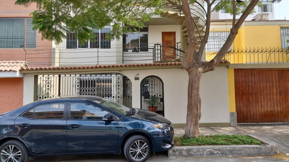 Apart Hotel Doña Esther Apartment in San Borja