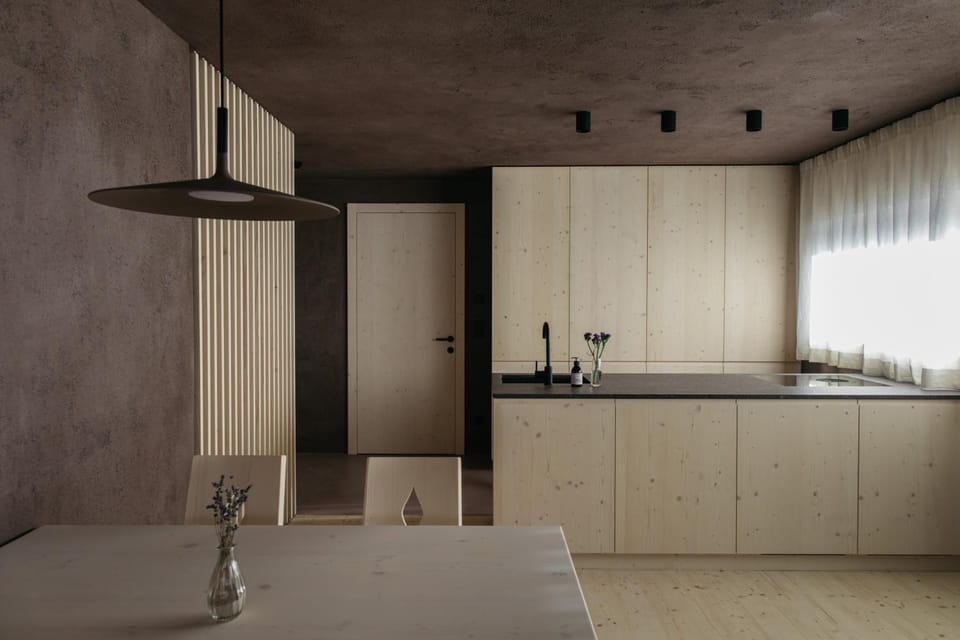 Kitchen or kitchenette