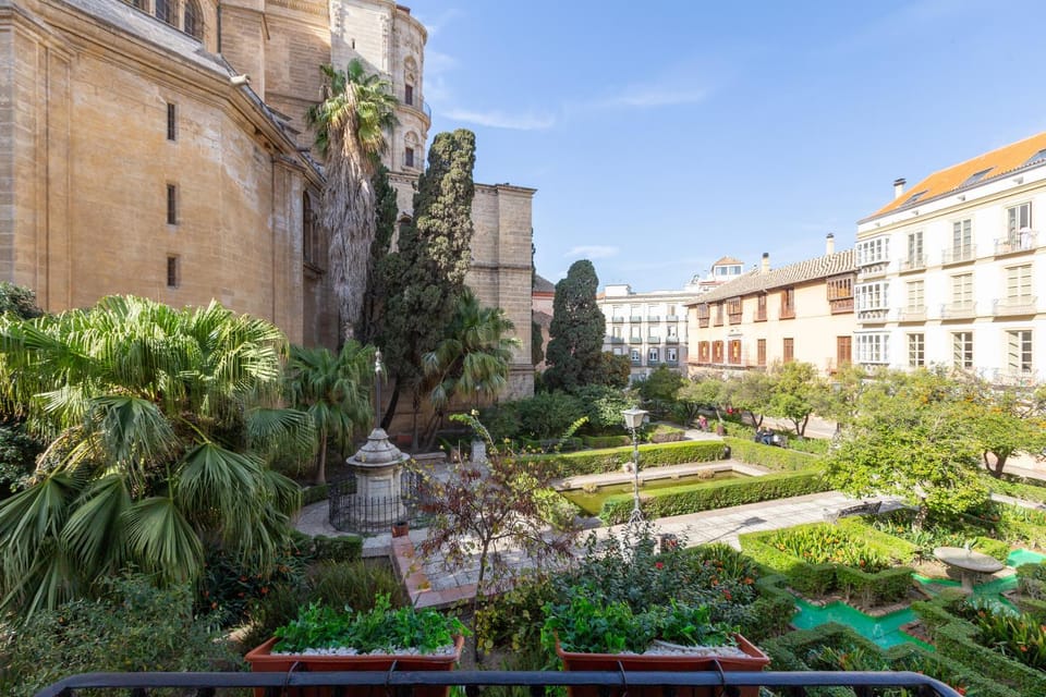 Neighbourhood, Garden, City view, City view, Garden view, Garden view, Landmark view, Landmark view, Street view, Street view
