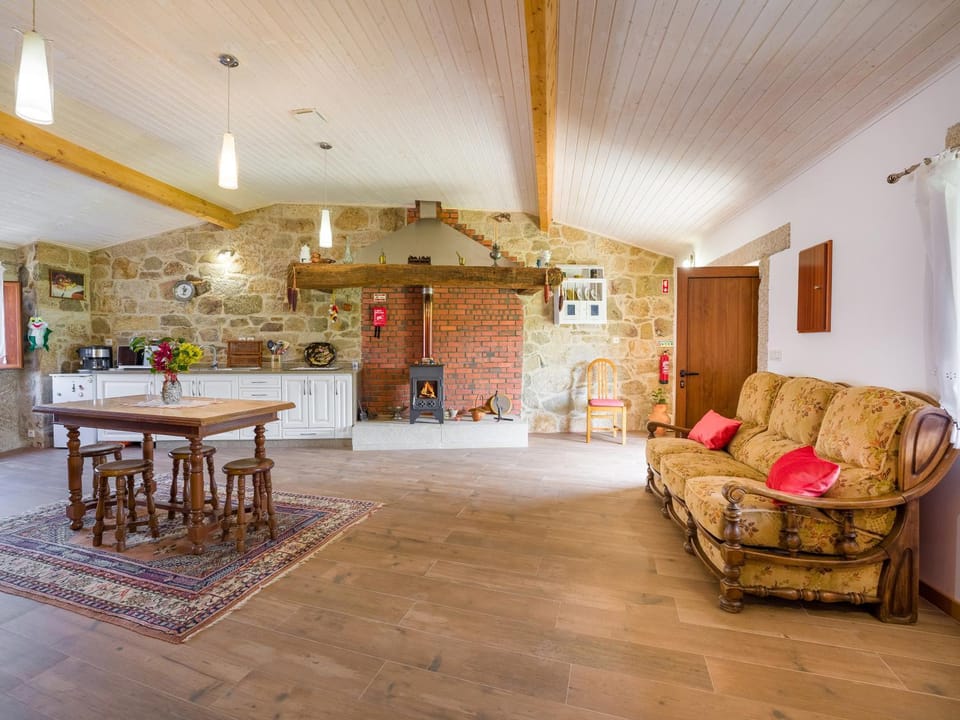 Cantinho do Lúcio House in Viana do Castelo District, Portugal